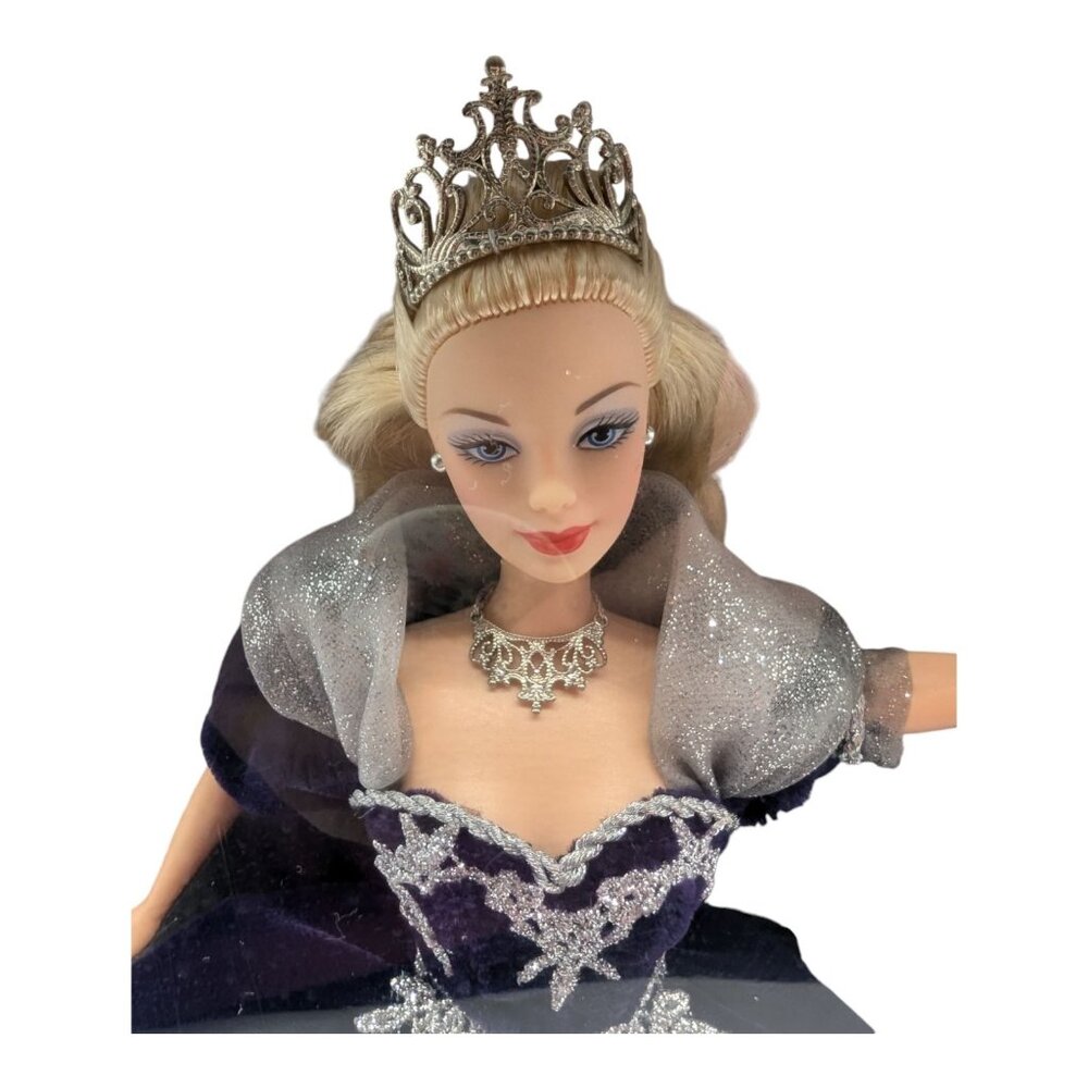 Collectible 2000 Special Millennium Edition Millennium Princess Barbie #24154 - Picture 10 of 11
